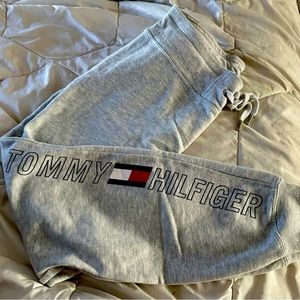 Tommy Hilfiger sweat pants. Very soft material